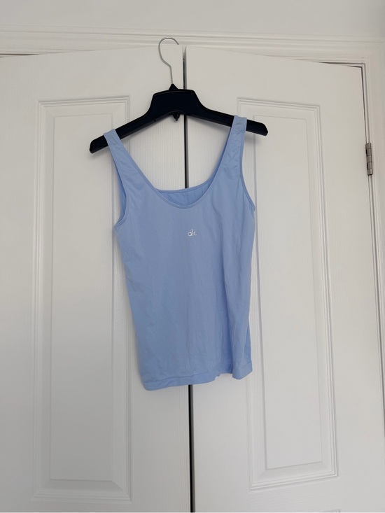 ALO Yoga Tops - ALO Yoga seashell Blue Scoop Tank Top